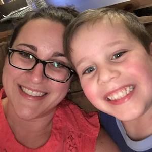 Meet your Posher, Libby