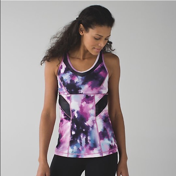 Strap it like its hot Lululemon Tank Tank with tag