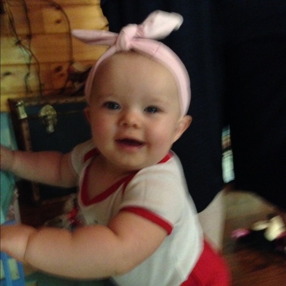 Meet your Posher, Stephanie - Picture 1 of 1