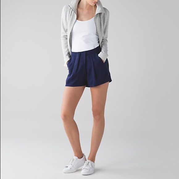 Lululemon &go keepsake short