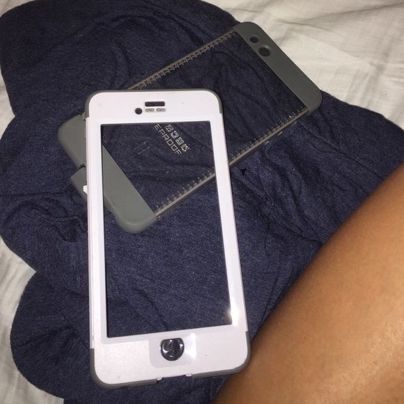 iPhone 6 Plus NUUD life proof case