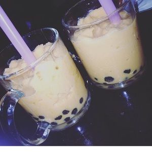 Meet your Posher, Melania