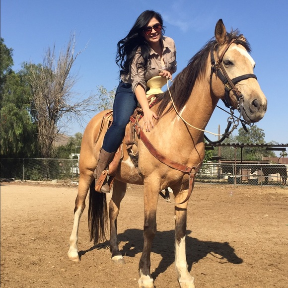 Meet the Posher!! 💋 - Picture 5 of 5