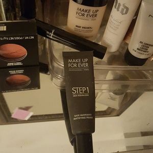Makeup forever primer