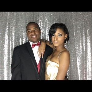 Meet your Posher, Antione