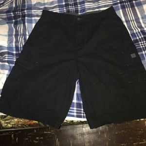 Airwalk black cargo shorts size 34