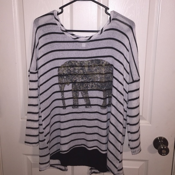 Charming Charlie elephant sweater - Picture 1 of 3