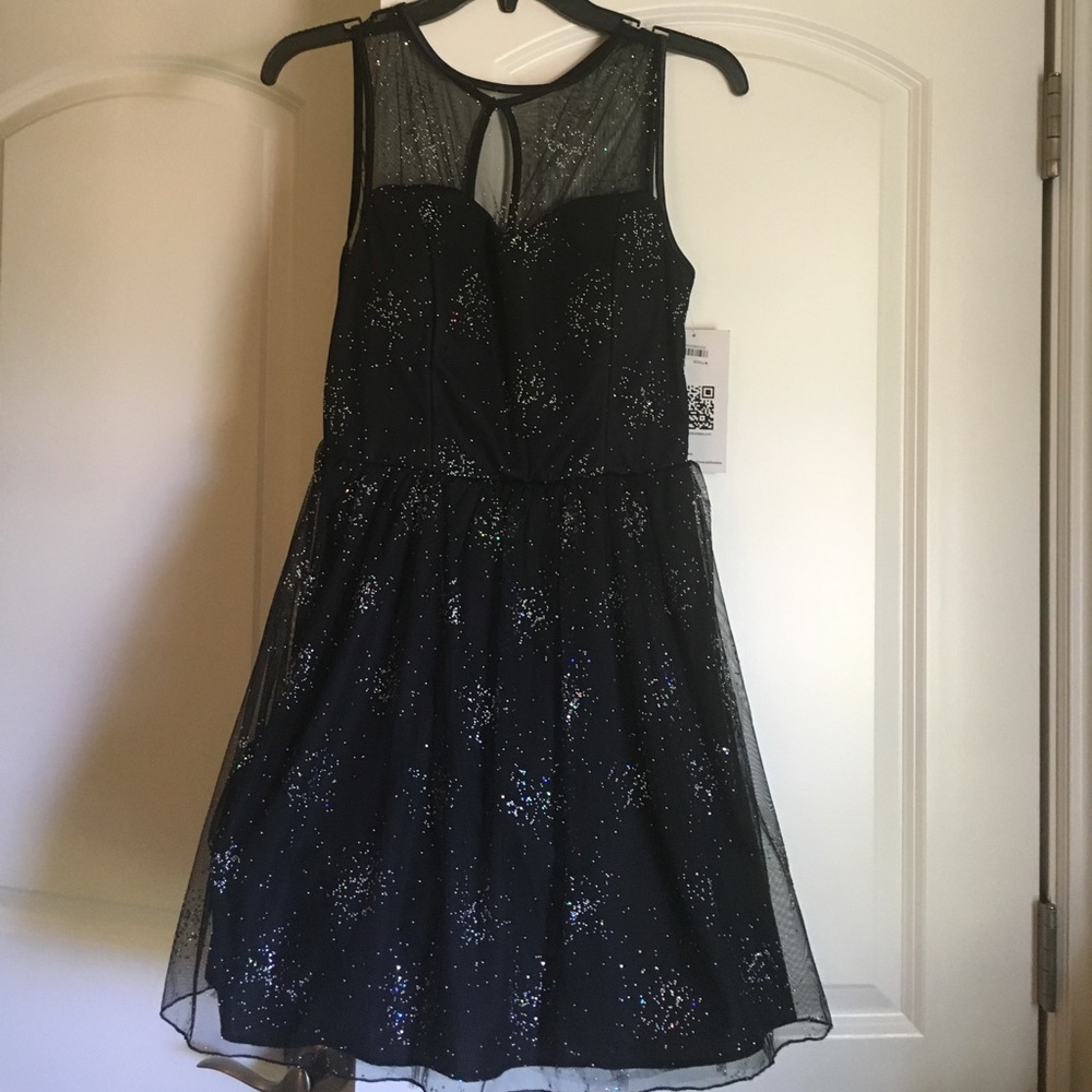 ✨PROM DRESS black w/ silver sparkles✨