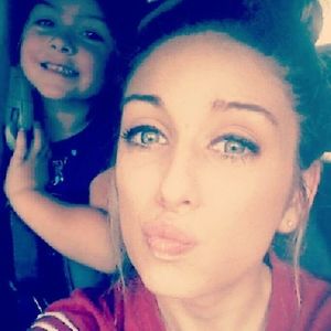 Meet your Posher, Amber