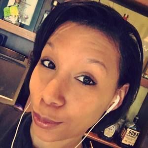 Meet your Posher, Adriana