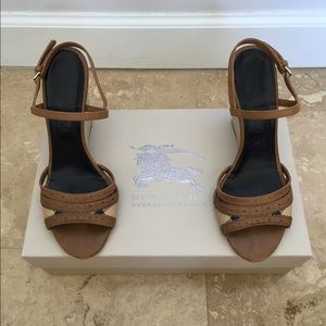 Burberry Haymarket Espadrille Wedge, Size EUR 39
