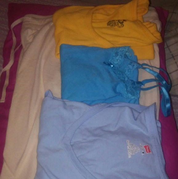 2 summer time tops. 2 pair of cotton Shorts Navy - Picture 2 of 4