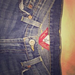Lucky brand jeans