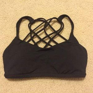 Lululemon EUC sports bra