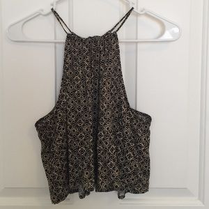 NWOT Floral High Neck Crop Top🌼🌿