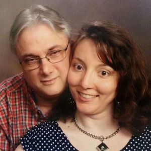 Meet your Posher, Elise