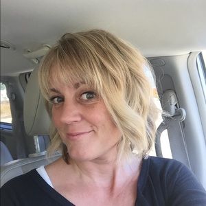 Meet your Posher, Becky