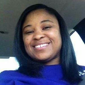 Meet your Posher, Deana