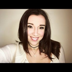 Meet your Posher, Bre