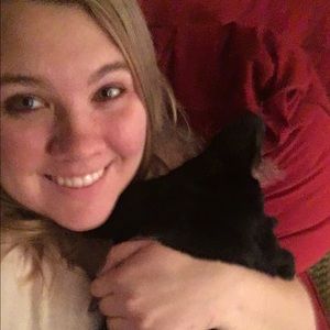 Meet your Posher, Heidi