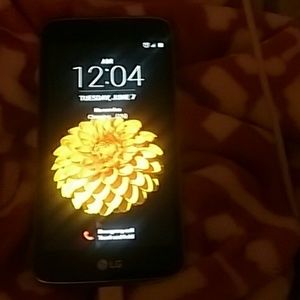 Metro pcs lg k7 cell  phone needs new battery