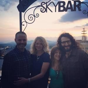 Meet your Posher, Eva