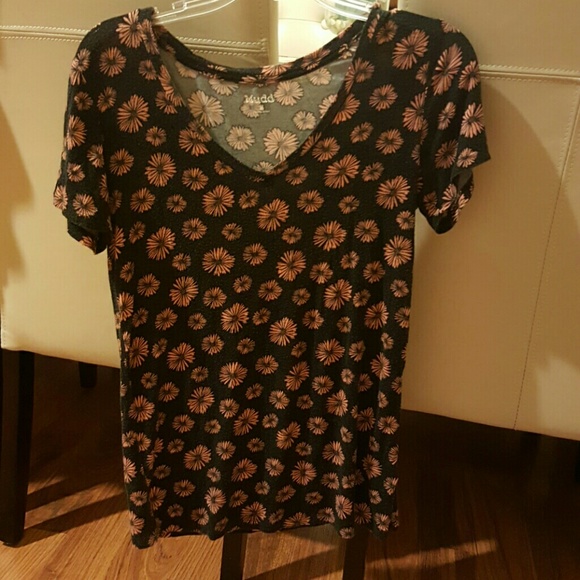 Mudd brand women's t-shirt