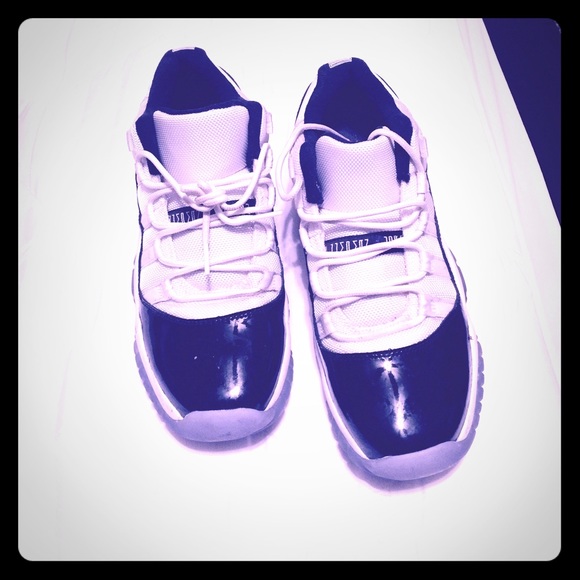 JORDANS for 100