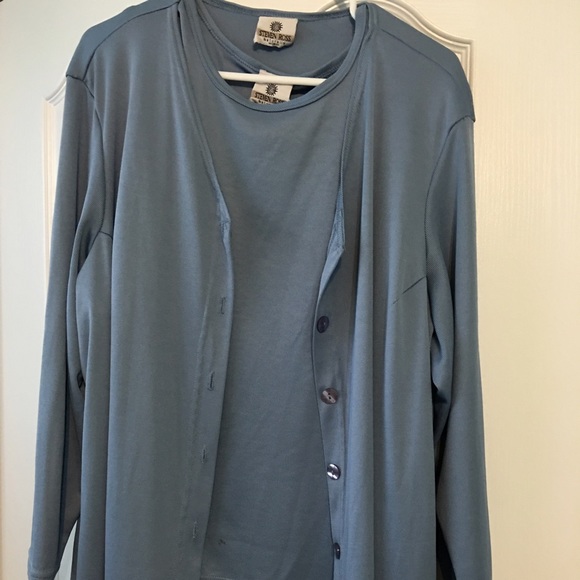 Women's 2 pc. blouse