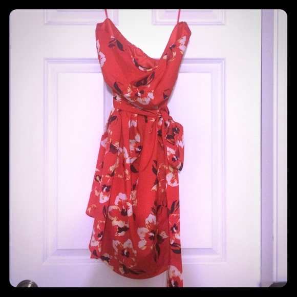 Express strapless dress - Picture 1 of 4