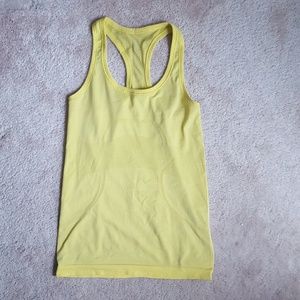 Lululemon run swiftly tank, size 4