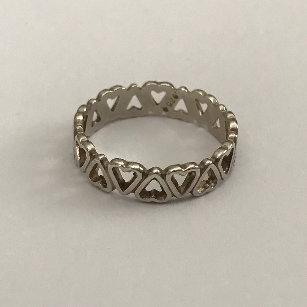 Heart Band Ring❣️LAST ONE❣️ - Picture 3 of 6