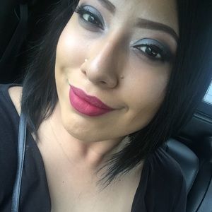 Meet your Posher, Yasmin