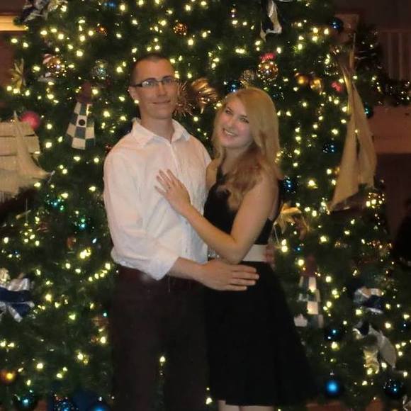 Meet your Posher, Stephanie - Picture 1 of 1