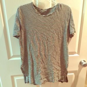 Black and white stripes old navy high low shirt