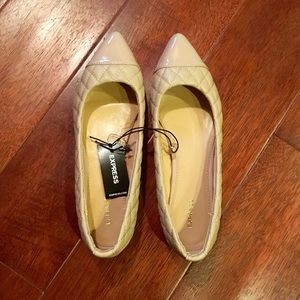 New Express pointed shoes!