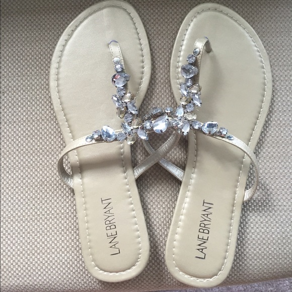 Cute Sandals, never worn.