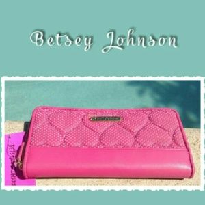 24 Hour SALE.   Be Min Betsy Johnson Wallet
