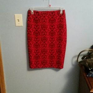 Black & red print skirt