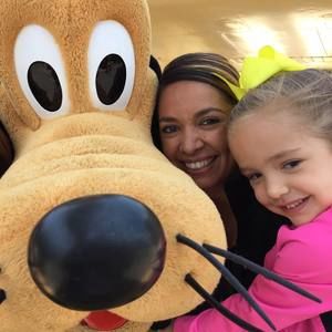 Meet your Posher, Cynthia