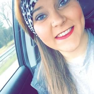 Meet your Posher, Alaina