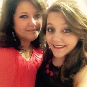 Meet your Posher, April