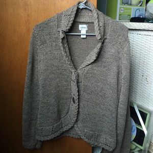 Women's sweater