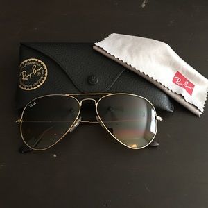 Ray-Ban Aviator Sunglasses
