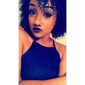 Meet your Posher, Nikki