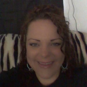 Meet your Posher, Corinne