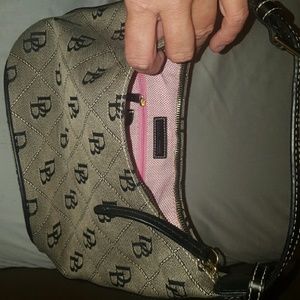 Dooney and bourke bag
