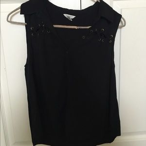 Sleeve less black shirt