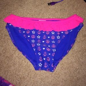 Bathing Suit pink Ruffles with patterns