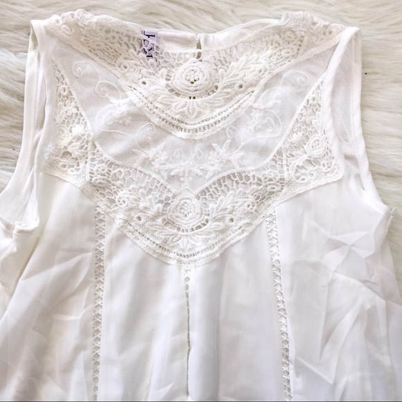 white crochet lace shift dress - Picture 2 of 4
